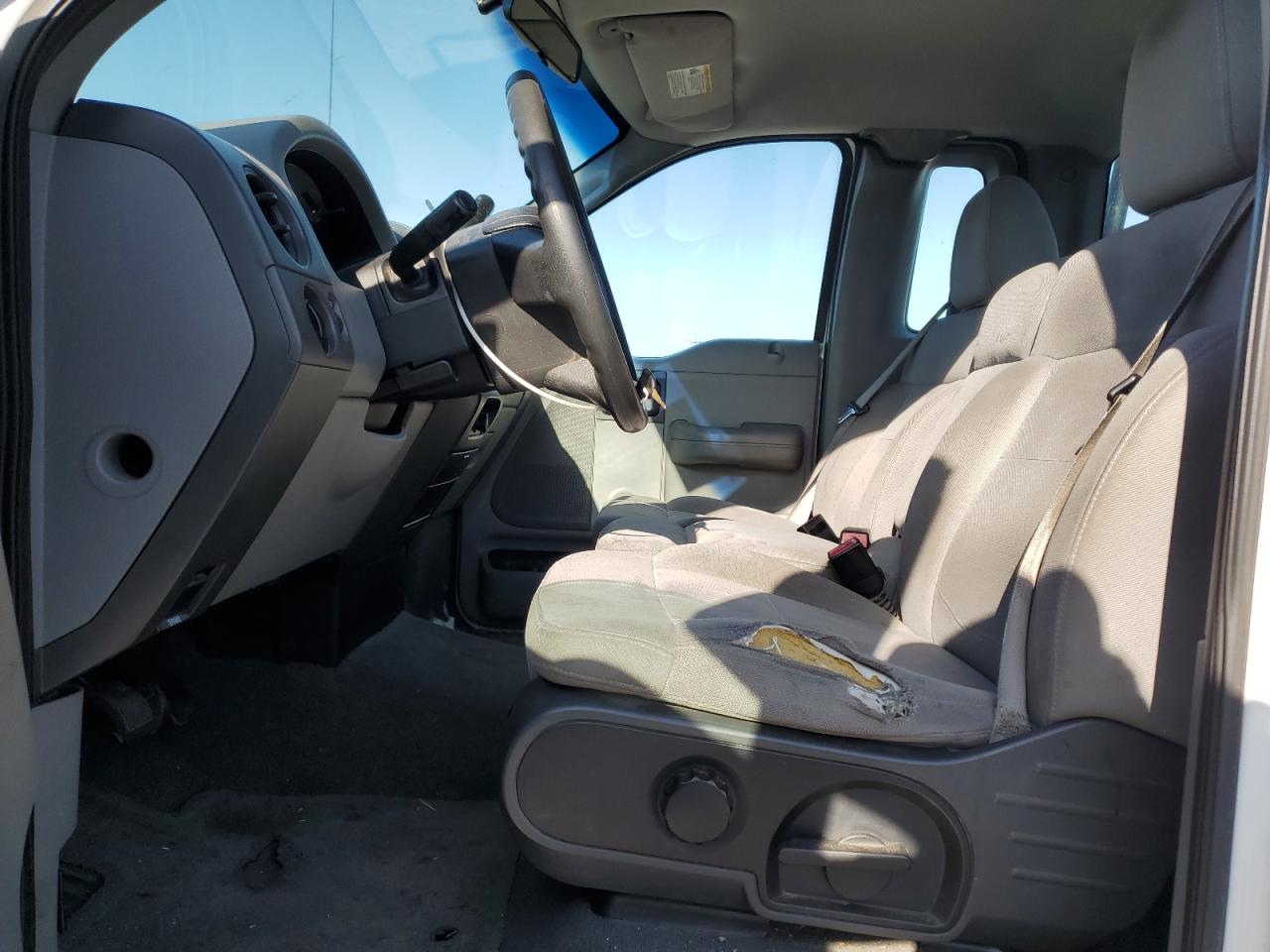 2006 Ford F150 VIN: 1FTRF12266NA39035 Lot: 82610355