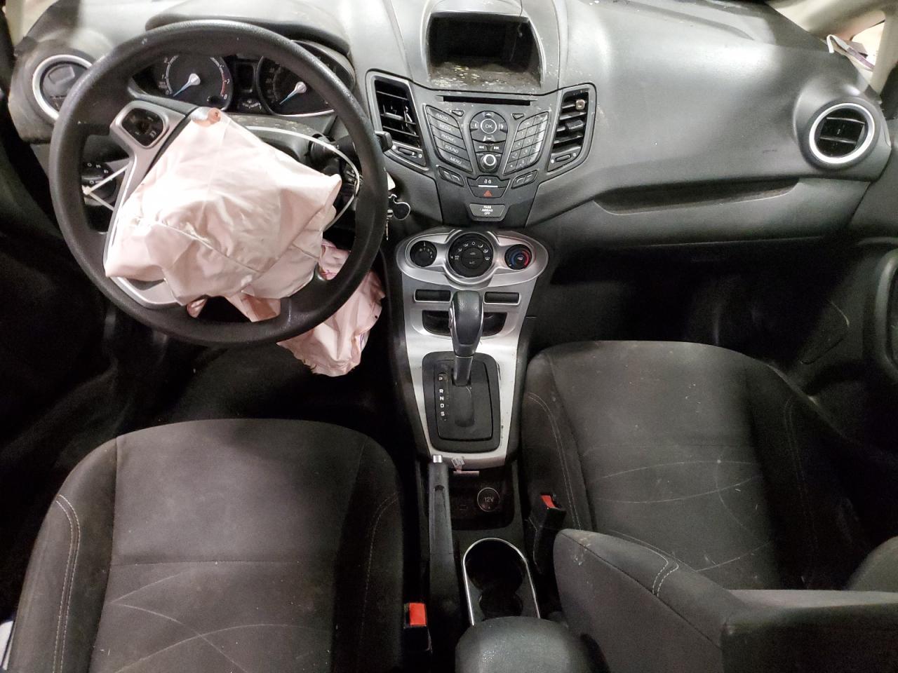 2019 Ford Fiesta Se VIN: 3FADP4BJXKM119593 Lot: 85894495