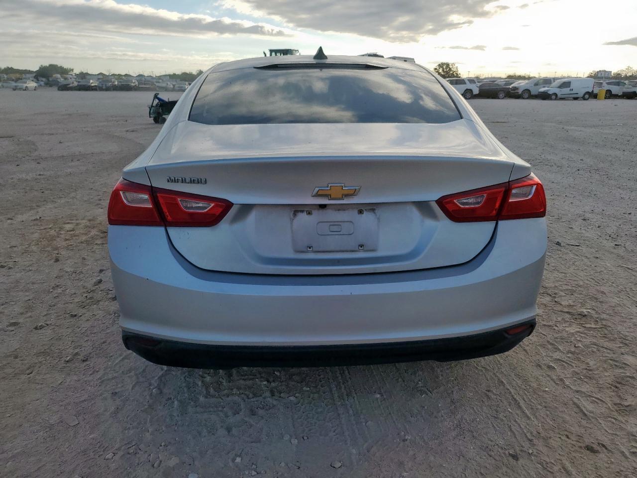 2017 Chevrolet Malibu Ls VIN: 1G1ZB5ST6HF125379 Lot: 82345885