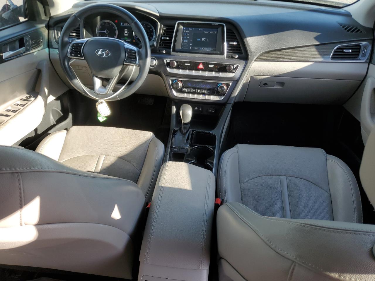 2018 Hyundai Sonata Sport VIN: 5NPE34AF0JH597078 Lot: 85495585