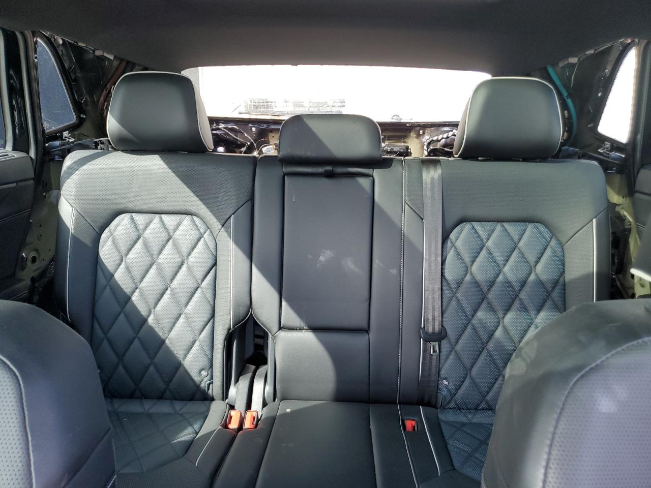 2024 Volkswagen Atlas Cross Sport Sel Premium R-Line VIN: 1V2FE2CA1RC251924 Lot: 85319405