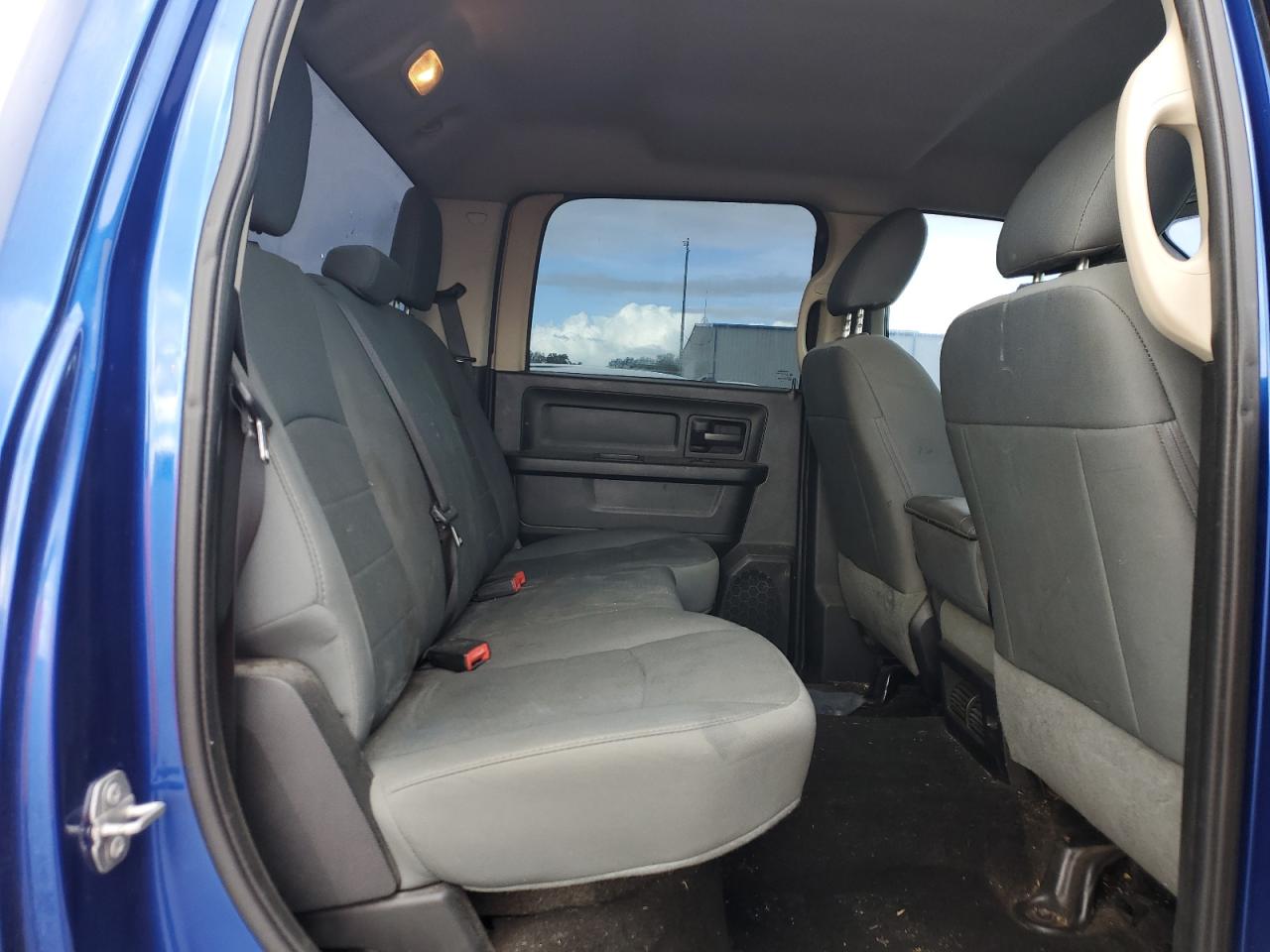 2016 Ram 1500 St VIN: 1C6RR6KT2GS415205 Lot: 86111855