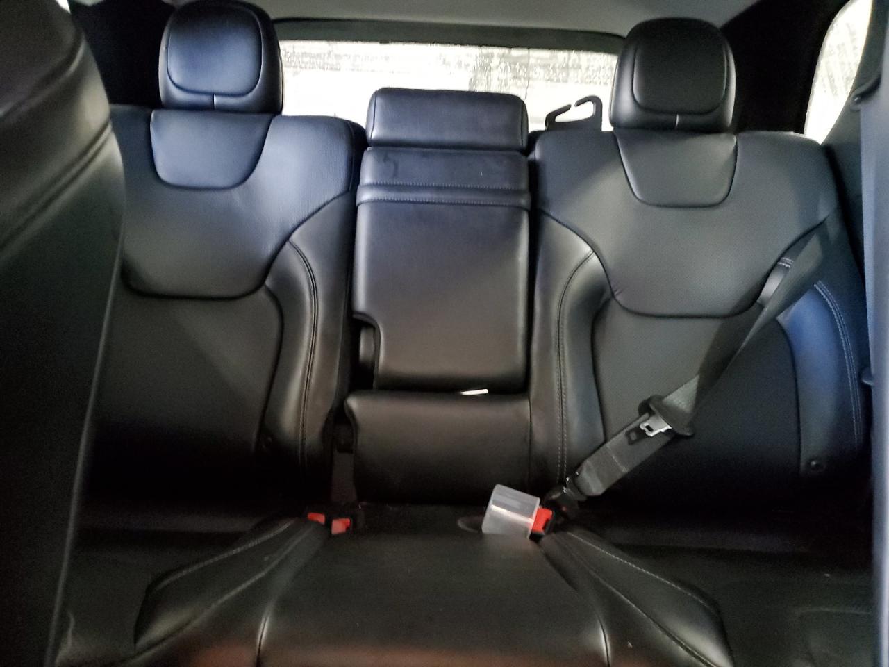 2019 Jeep Cherokee Limited VIN: 1C4PJMDX4KD237824 Lot: 85725635