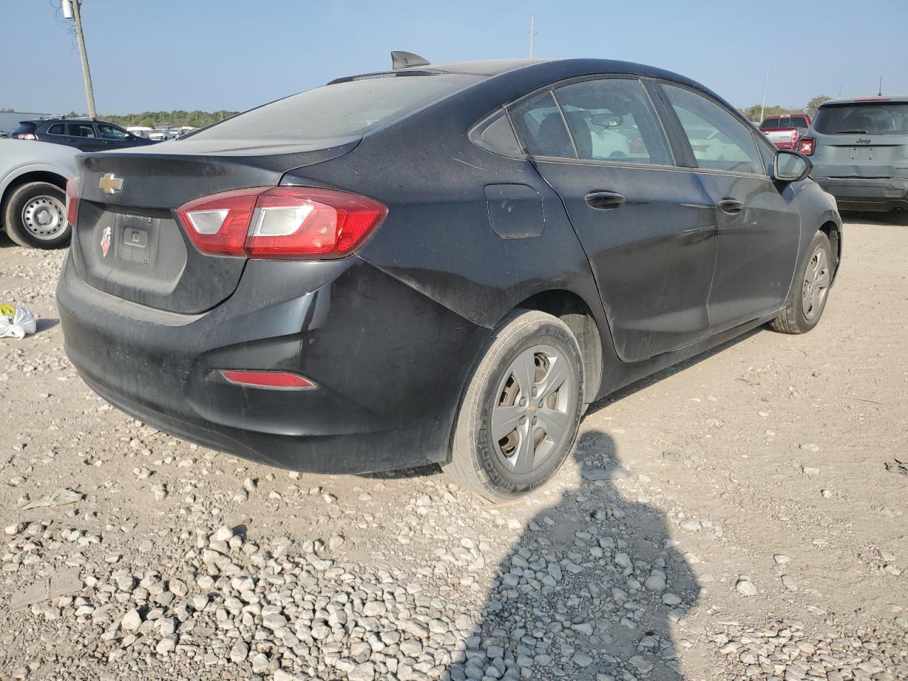 2018 Chevrolet Cruze Ls black  gas 1G1BC5SM8J7192587 photo #4