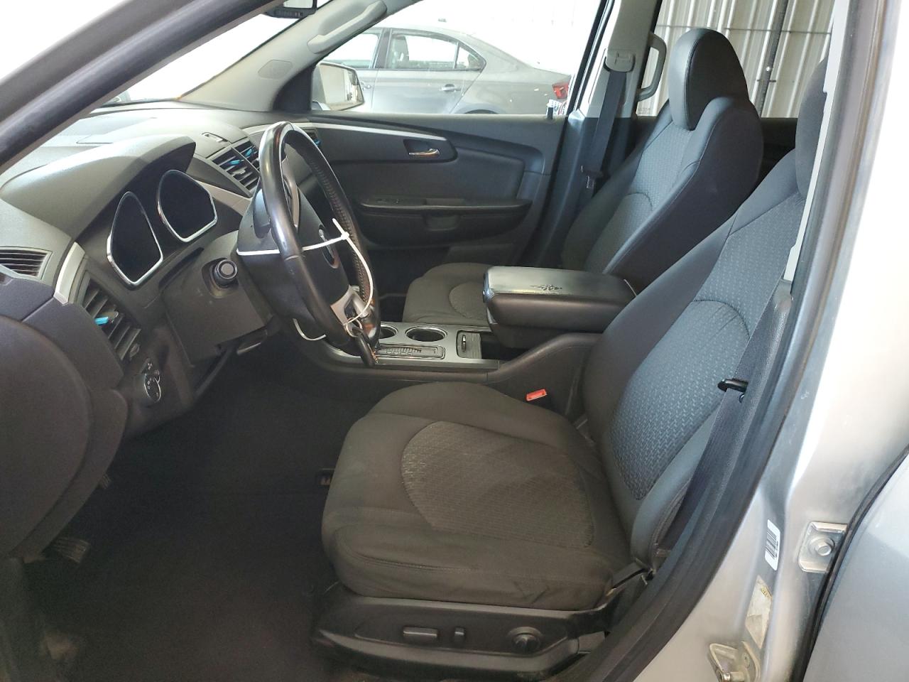 2010 Chevrolet Traverse Lt VIN: 1GNLVGED3AS147090 Lot: 81911905