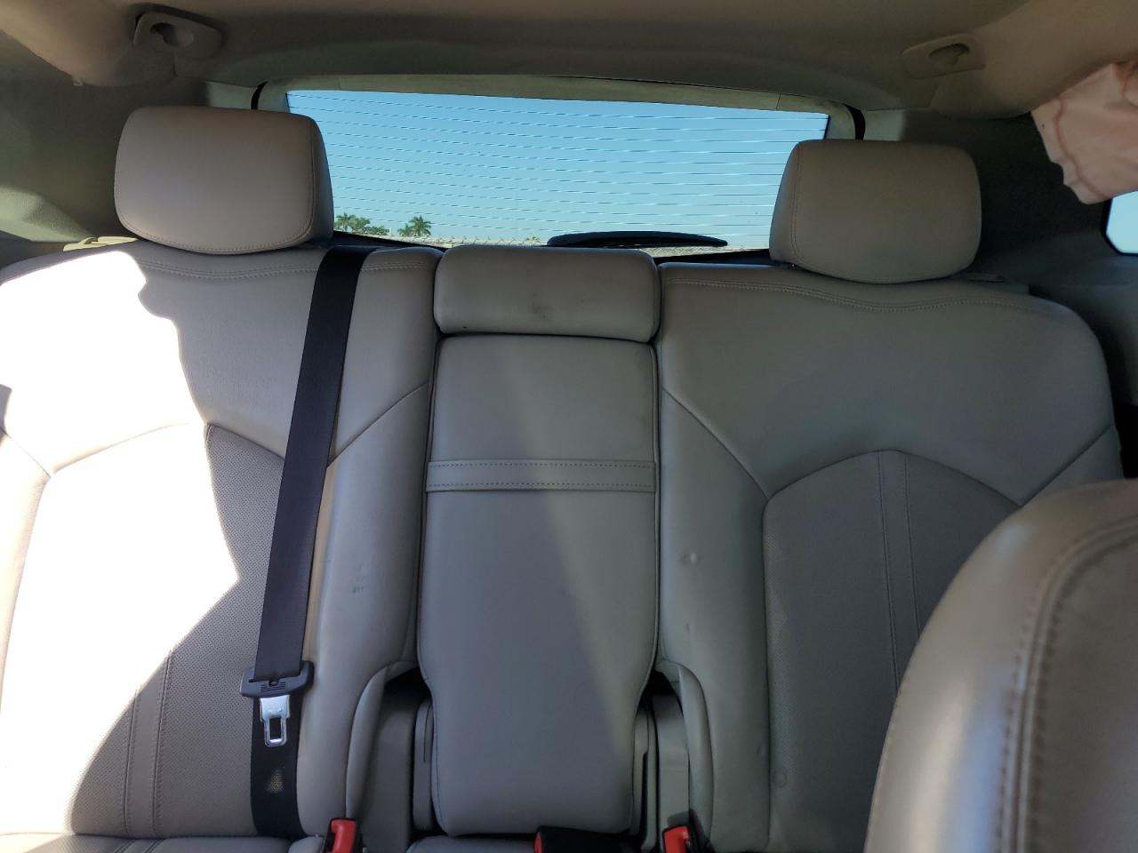 2014 Cadillac Srx Performance Collection VIN: 3GYFNCE36ES517992 Lot: 80317845