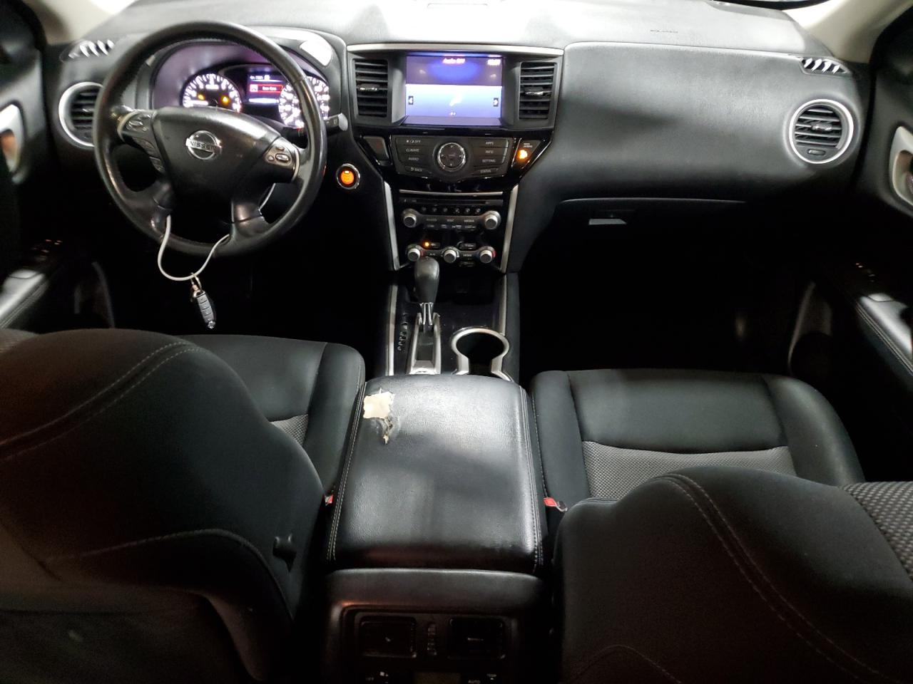 2018 Nissan Pathfinder S VIN: 5N1DR2MM2JC633921 Lot: 90344195