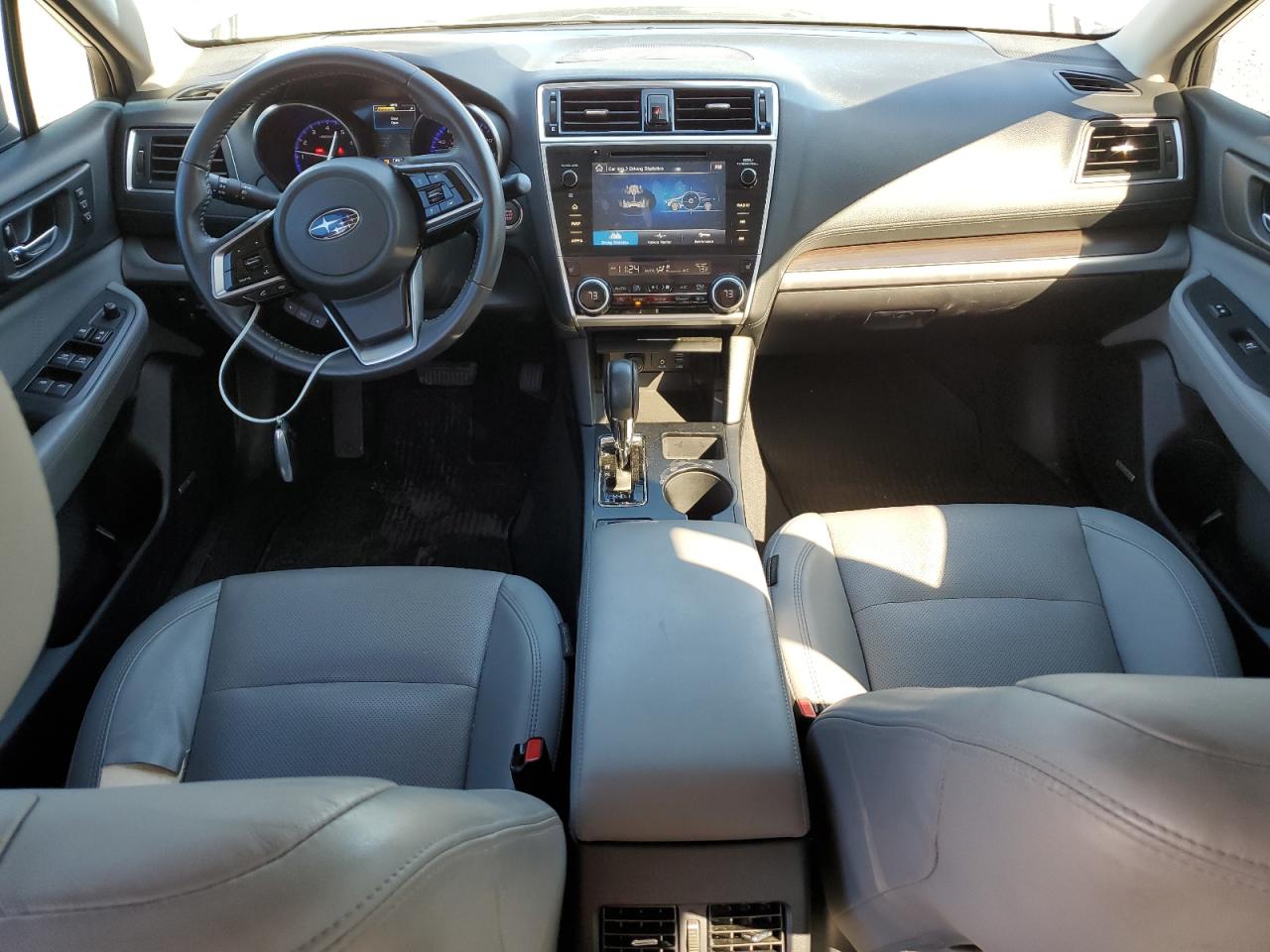 2018 Subaru Legacy 3.6R Limited VIN: 4S3BNEN66J3009872 Lot: 82478695