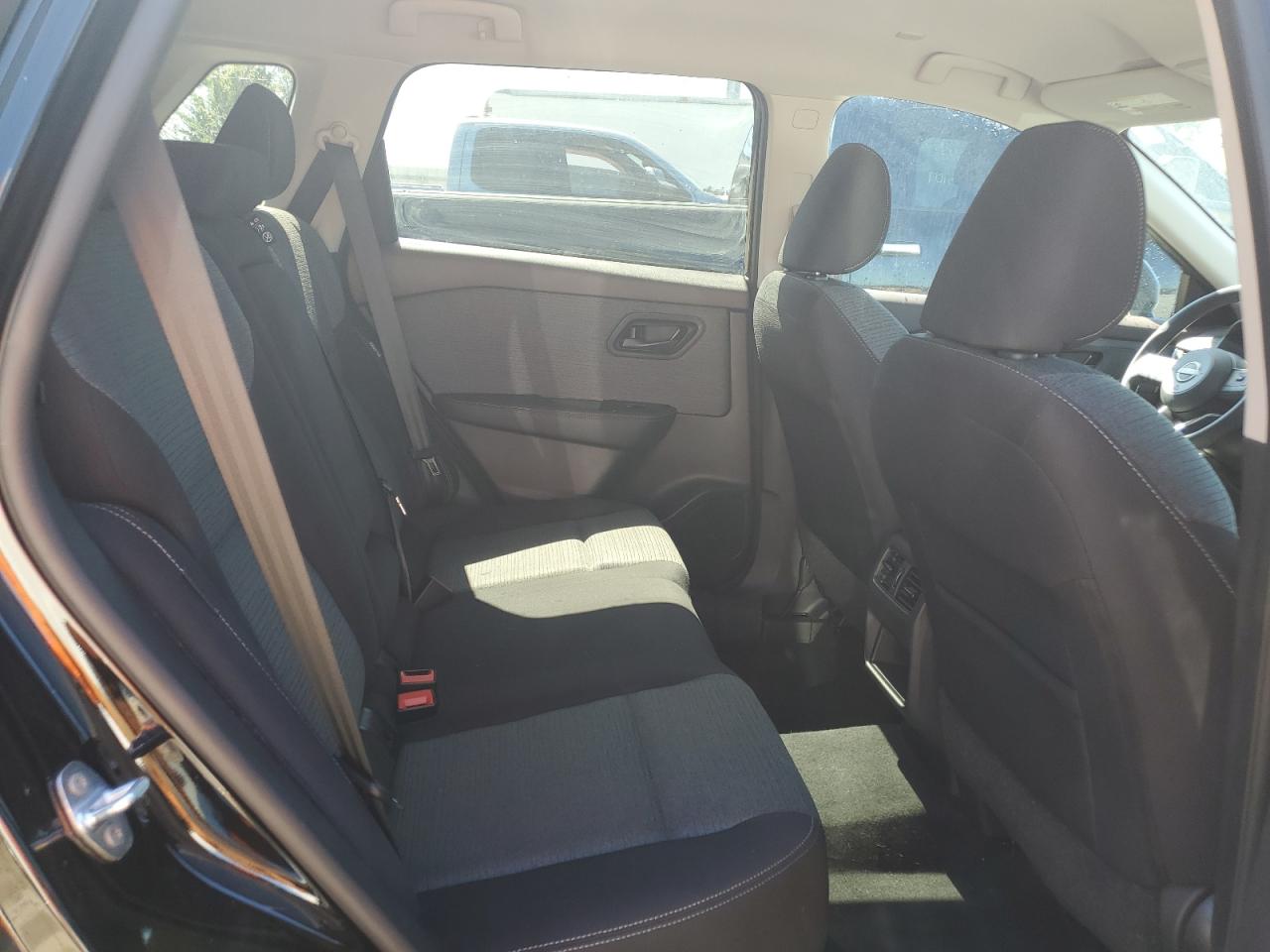 2022 Nissan Rogue S VIN: 5N1BT3AA4NC721853 Lot: 85492575