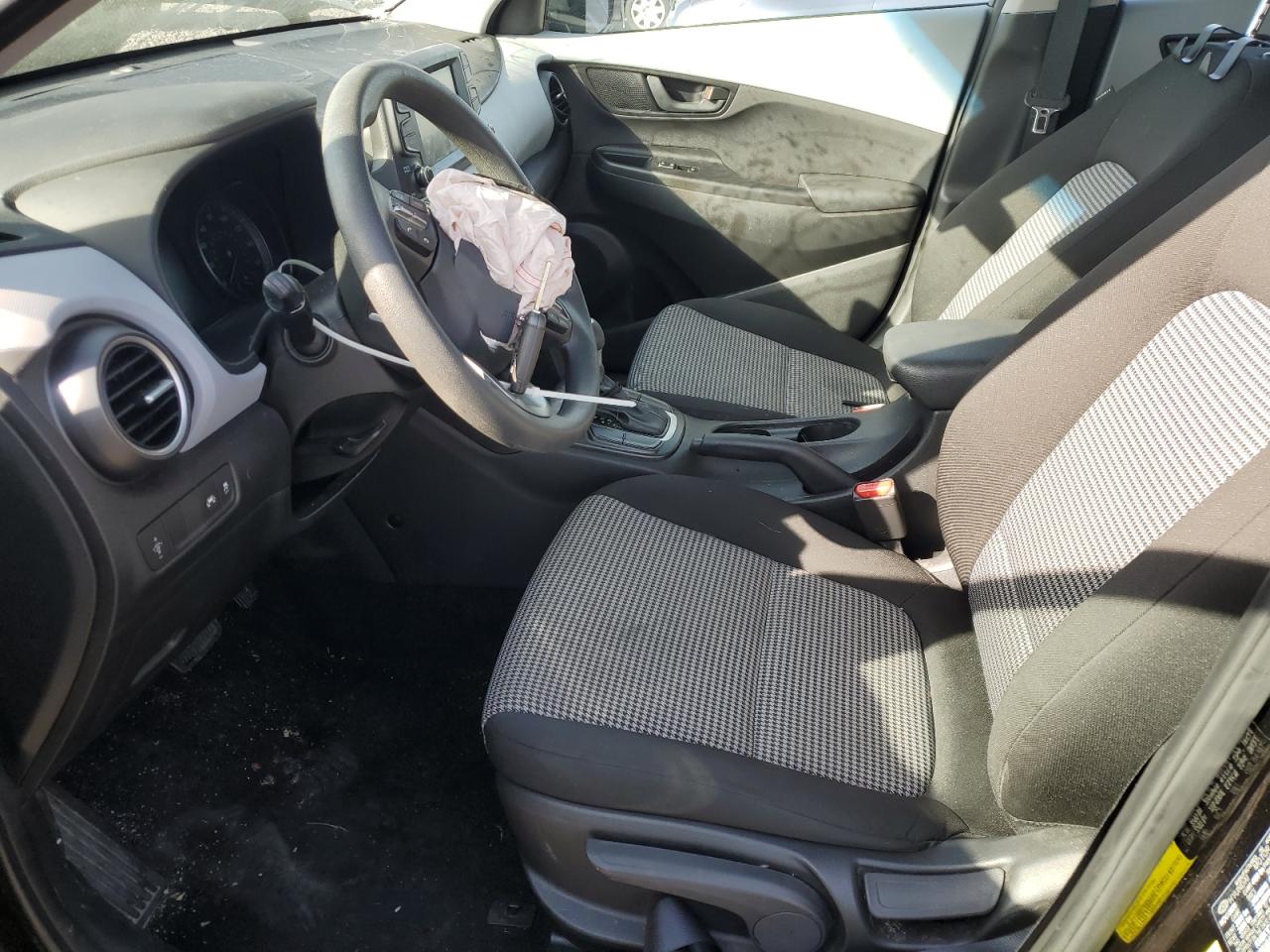 2021 Hyundai Kona Se VIN: KM8K1CAA4MU704923 Lot: 81899955