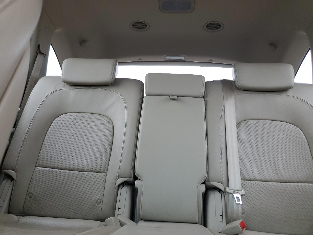 2011 Hyundai Veracruz Gls VIN: KM8NU4CC1BU173301 Lot: 82308005