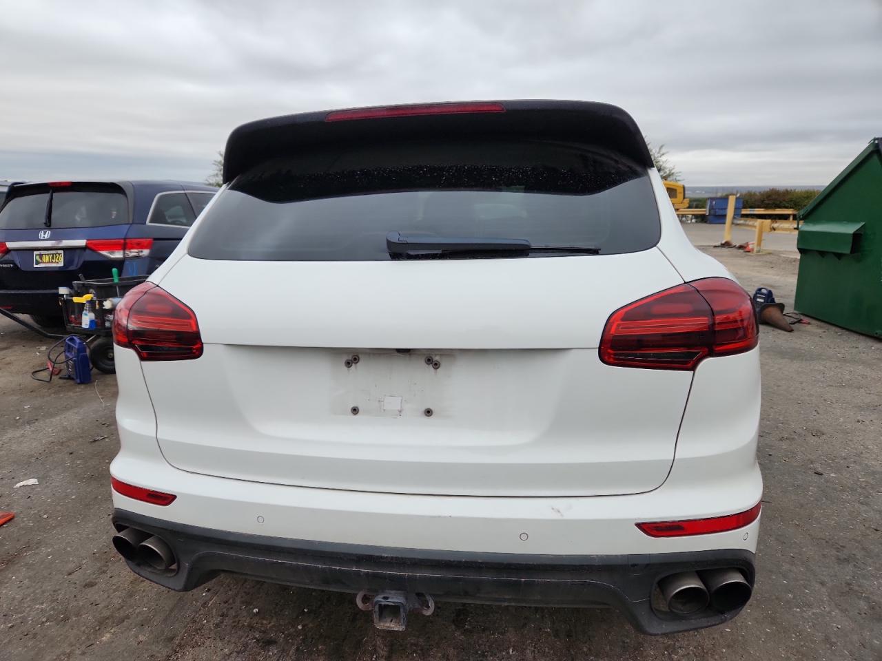 2015 Porsche Cayenne Se Hybrid VIN: WP1AE2A24FLA52206 Lot: 82434655
