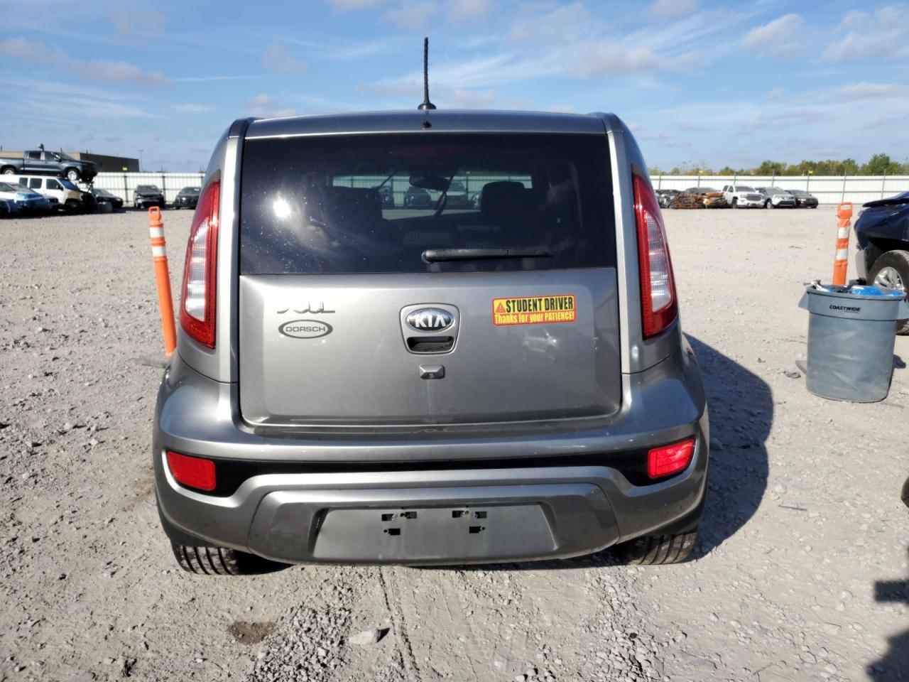 2013 Kia Soul + VIN: KNDJT2A61D7561993 Lot: 84272675