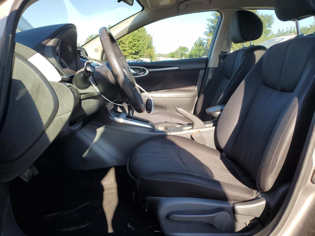 2016 Nissan Sentra S VIN: 3N1AB7AP0GL640759 Lot: 84586015