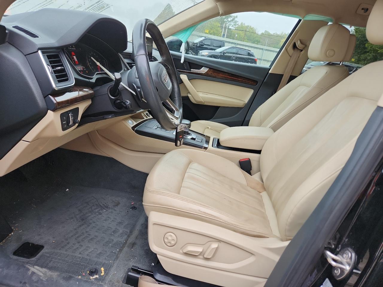 2019 Audi Q5 Premium VIN: WA1ANAFY9K2113939 Lot: 89890485