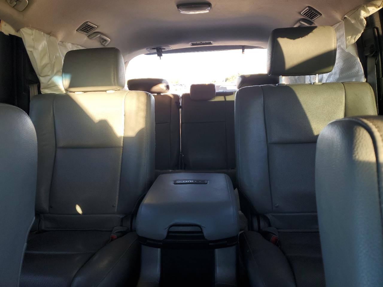 2014 Toyota Sequoia Platinum VIN: 5TDDY5G13ES097530 Lot: 85763075