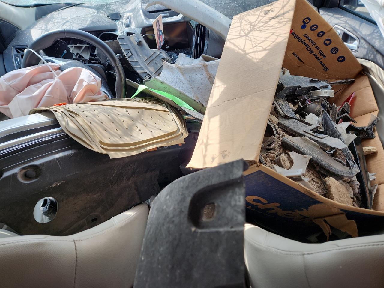 2014 Ford Escape Titanium VIN: 1FMCU0JX7EUA91860 Lot: 86695425