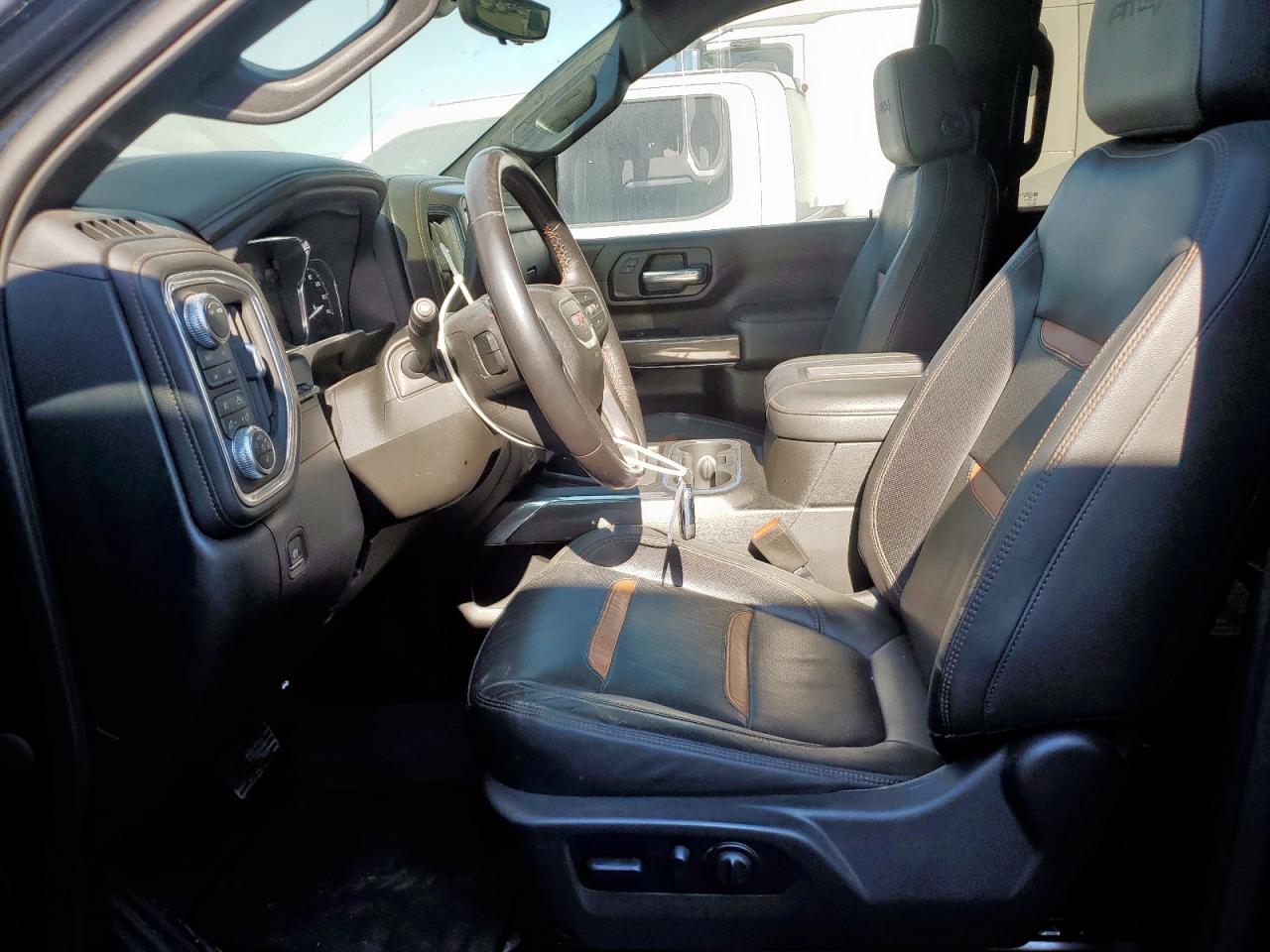 2022 GMC Sierra K2500 At4 VIN: 1GT49PE76NF318005 Lot: 81626045