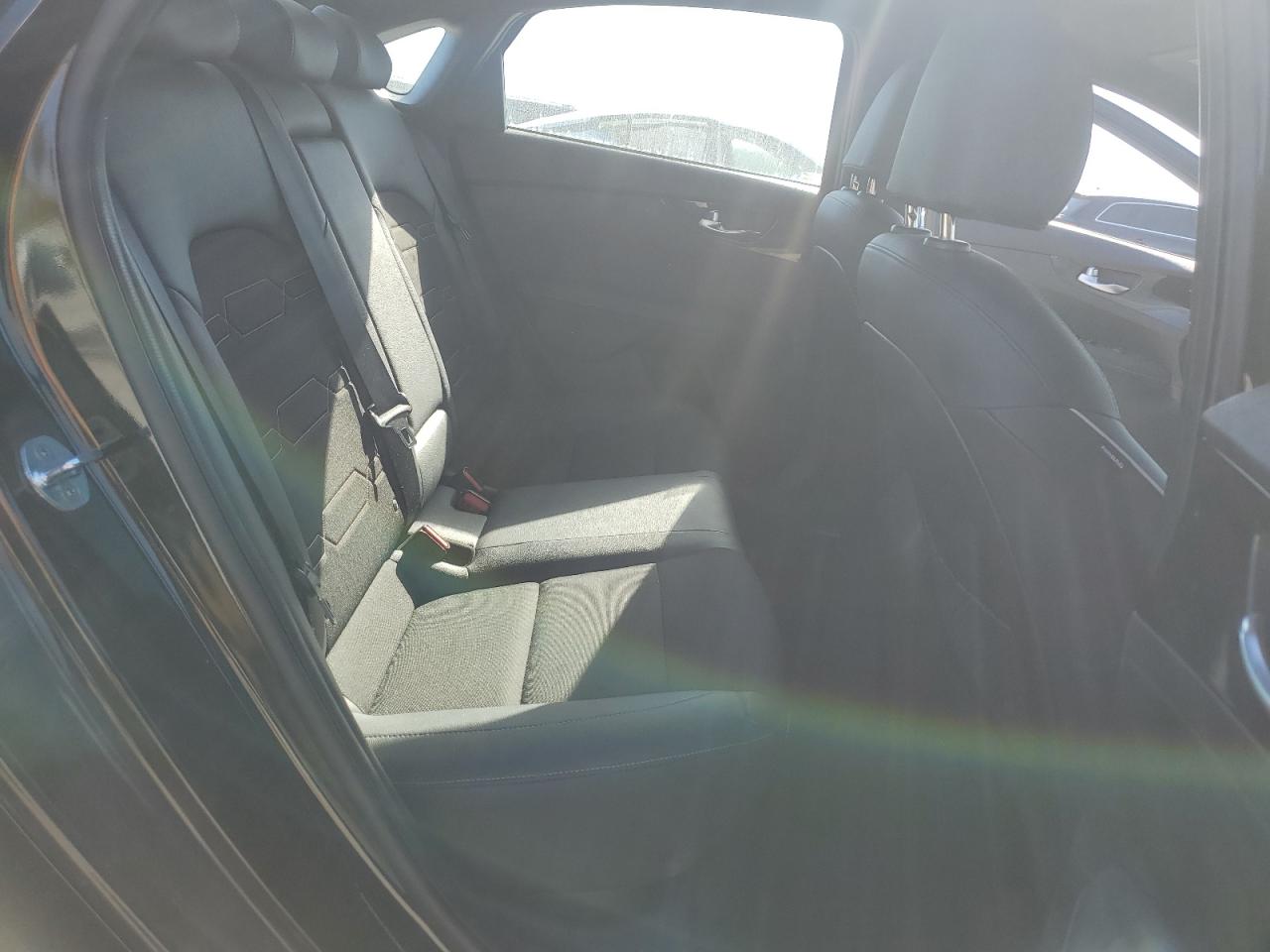 2023 Kia Forte Gt Line VIN: 3KPF54AD0PE532452 Lot: 86885385