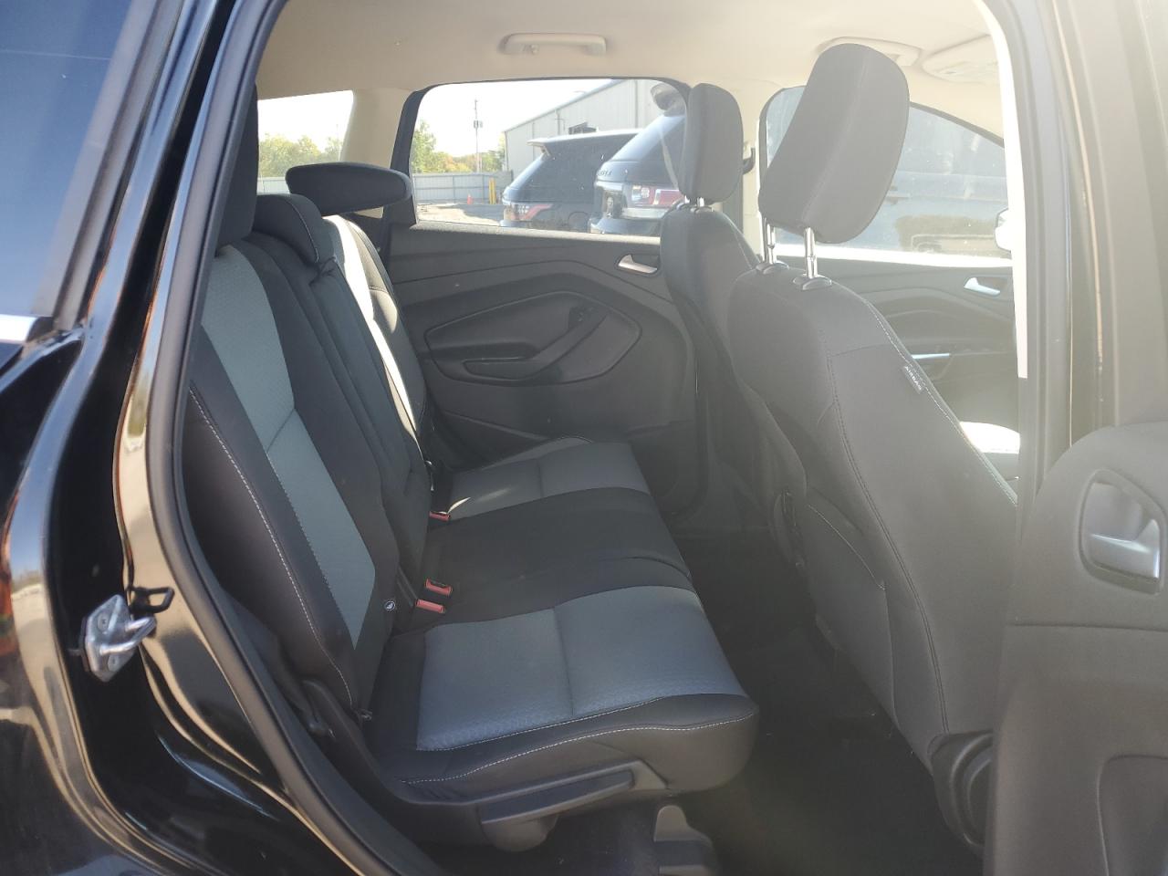 2018 Ford Escape Se VIN: 1FMCU9GD4JUD48310 Lot: 82204275