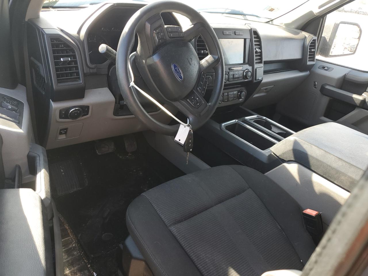 2018 Ford F150 Super Cab VIN: 1FTEX1EP2JFC52781 Lot: 86280965