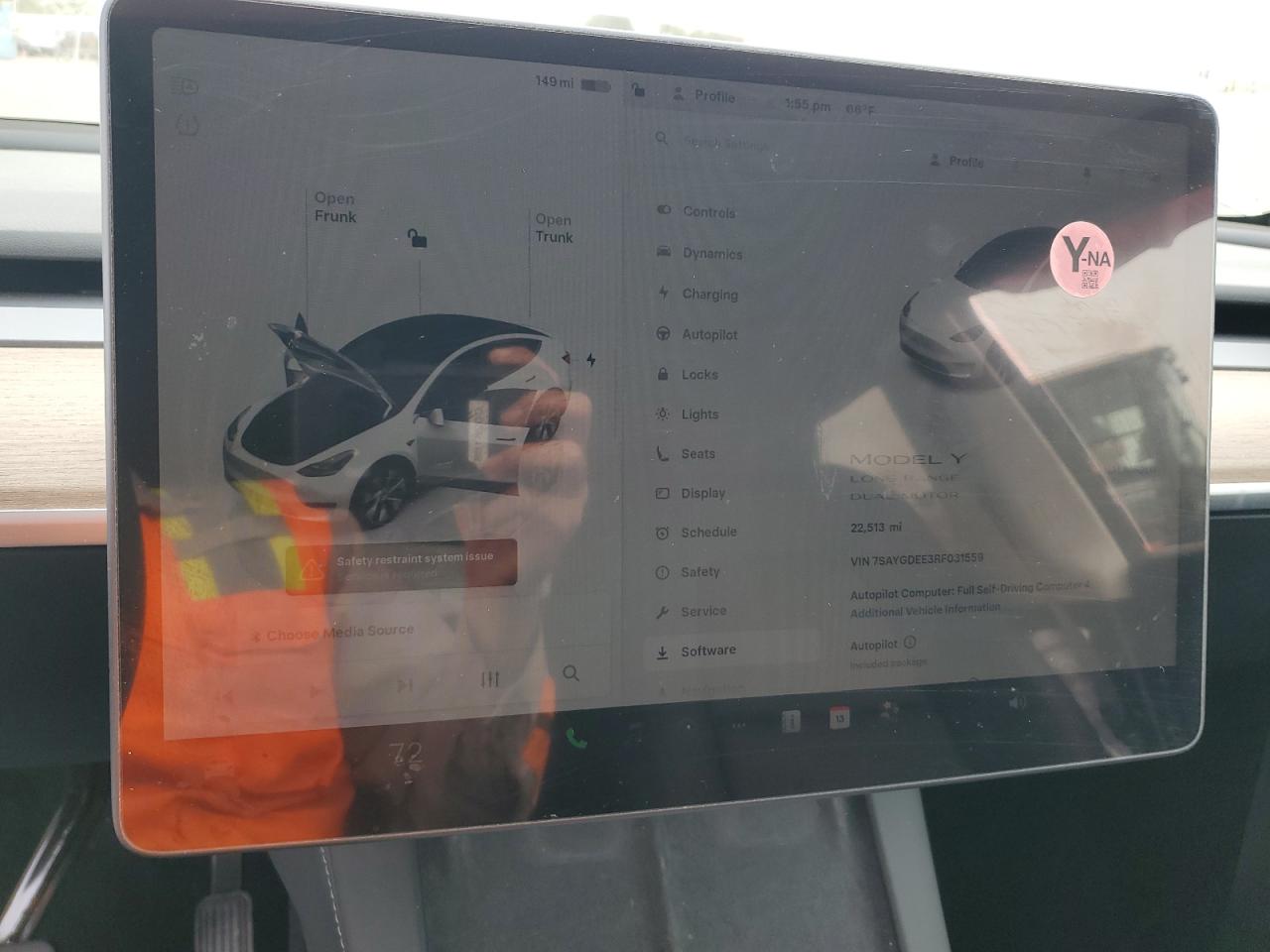 2024 Tesla Model Y VIN: 7SAYGDEE3RF031559 Lot: 86495325