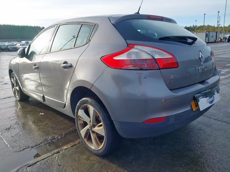 2013 RENAULT MEGANE 1.5 DCI 110 DYNAMIQUE TOMTOM 5DR