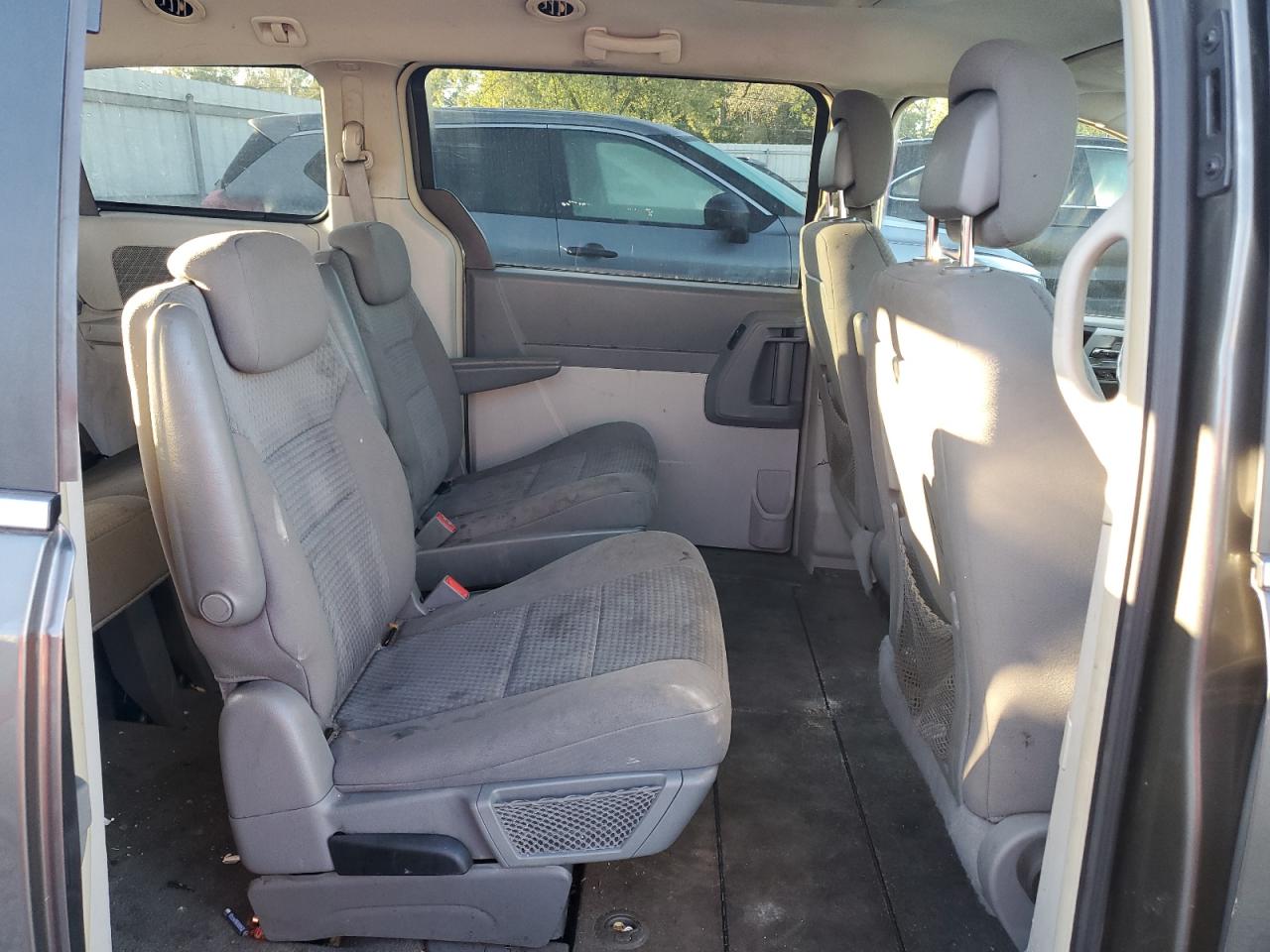 2010 Chrysler Town & Country Touring VIN: 2A4RR5D18AR454723 Lot: 82282925