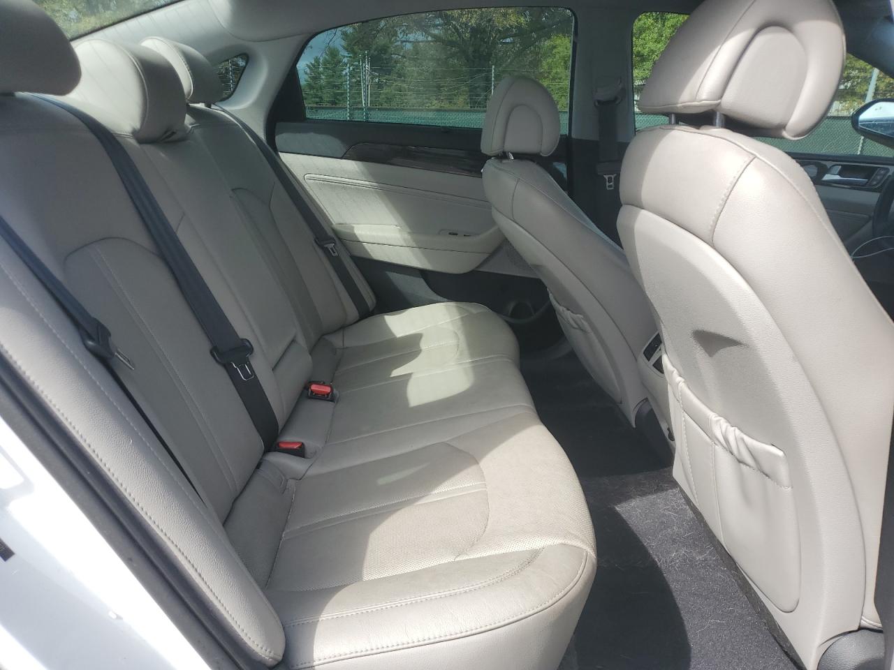 2015 Hyundai Sonata Sport VIN: 5NPE34AF0FH242421 Lot: 85688695