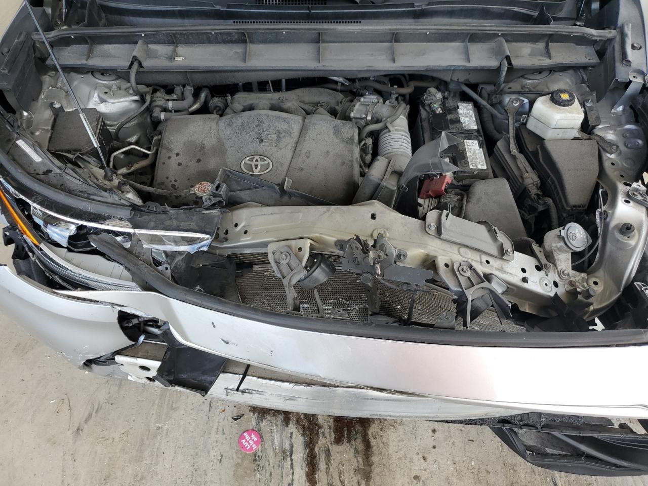 2021 Toyota Highlander Xle VIN: 5TDGZRAH8MS075657 Lot: 90624765