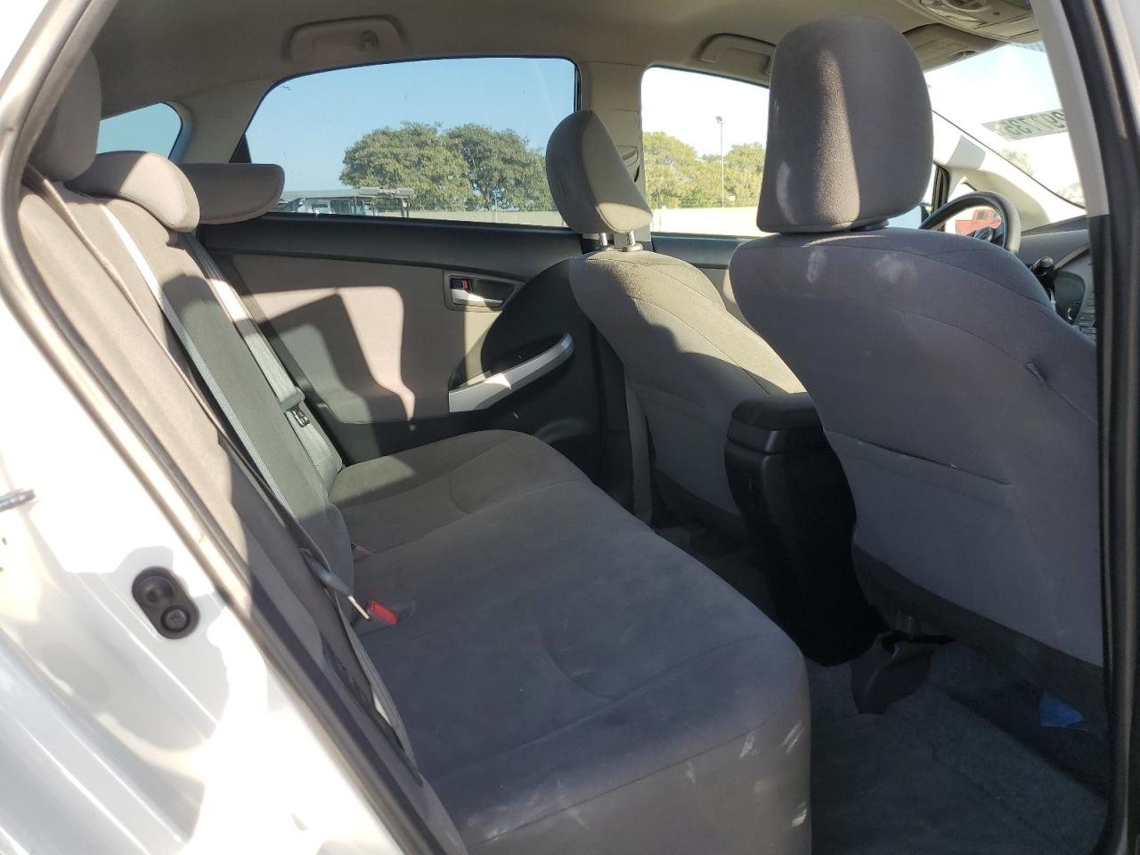 2015 Toyota Prius VIN: JTDKN3DU8F0418615 Lot: 85297735