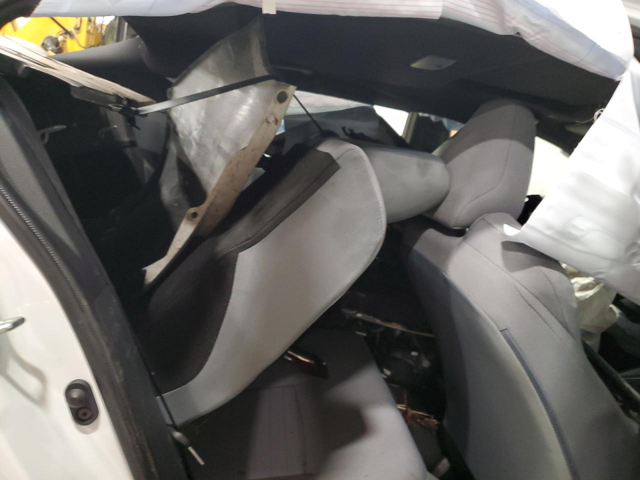 2025 Toyota Corolla Le VIN: JTDBDMHE8SJ011488 Lot: 90376695