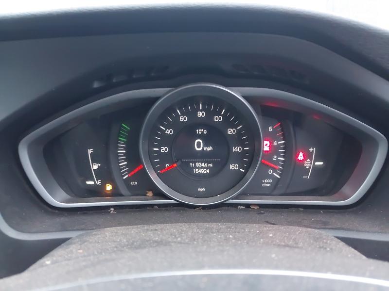 2013 VOLVO V40 D2 CROSS COUNTRY LUX 5DR