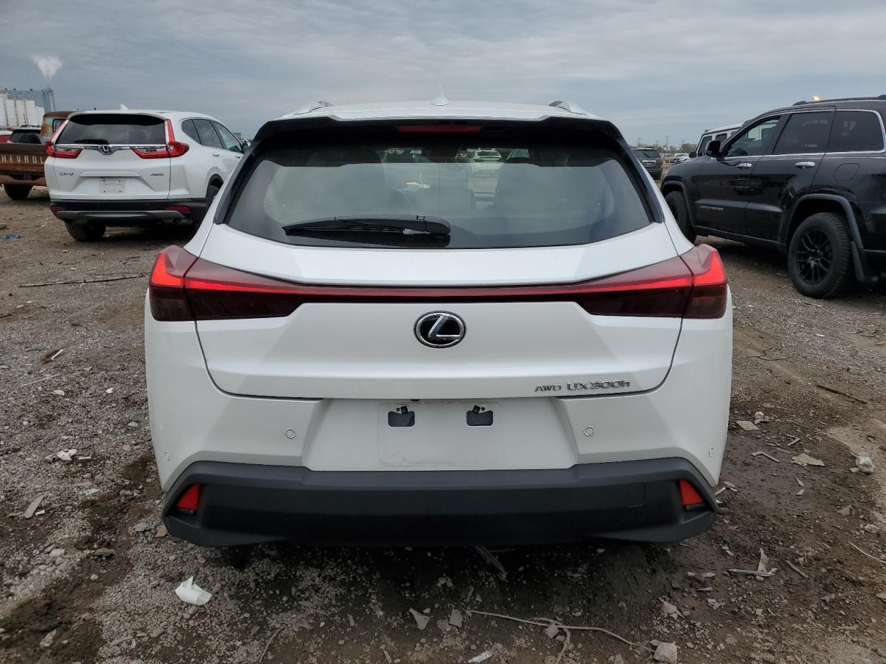 2025 Lexus Ux 300H Base VIN: JTHUCJDH4S2010132 Lot: 82415615
