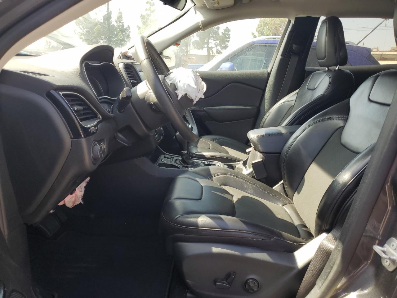 2020 Jeep Cherokee Latitude Plus VIN: 1C4PJLLB6LD561309 Lot: 85646605