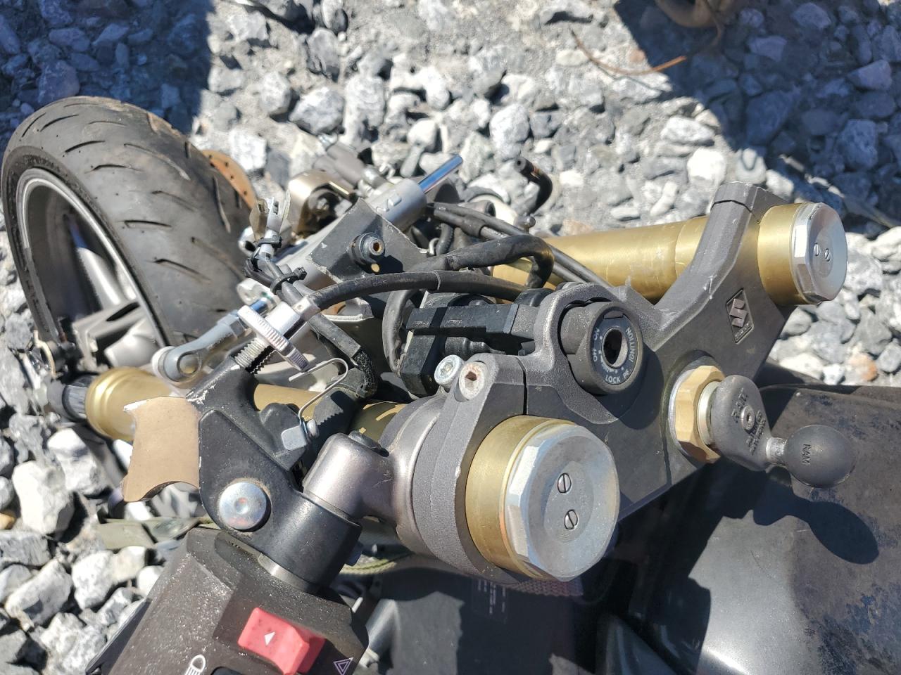 2011 Suzuki Gsx750 VIN: JS1GR7MA1B2102974 Lot: 84924615