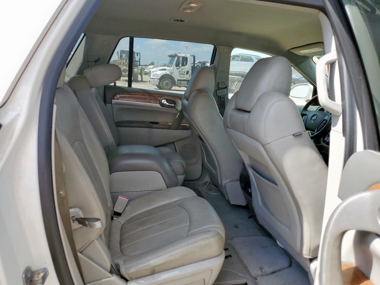 2011 Buick Enclave Cxl VIN: 5GAKRCED8BJ377895 Lot: 85573695