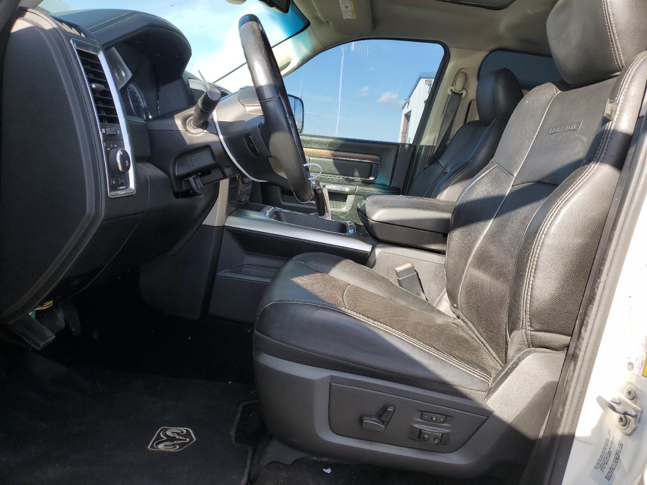2016 Ram 2500 Laramie VIN: 3C6UR5FL5GG211598 Lot: 82706285