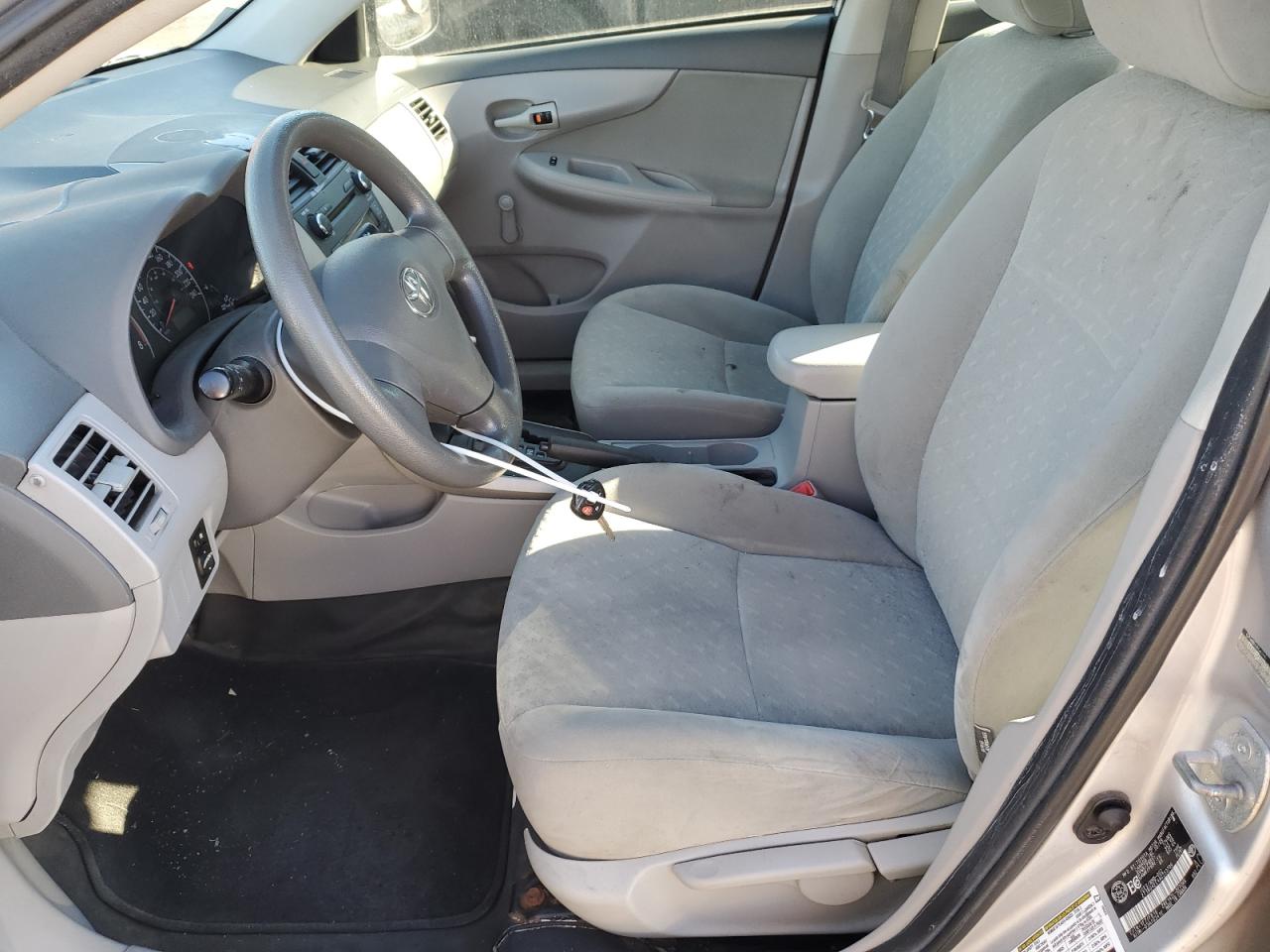 2010 Toyota Corolla Base VIN: 2T1BU4EE4AC253709 Lot: 85706365