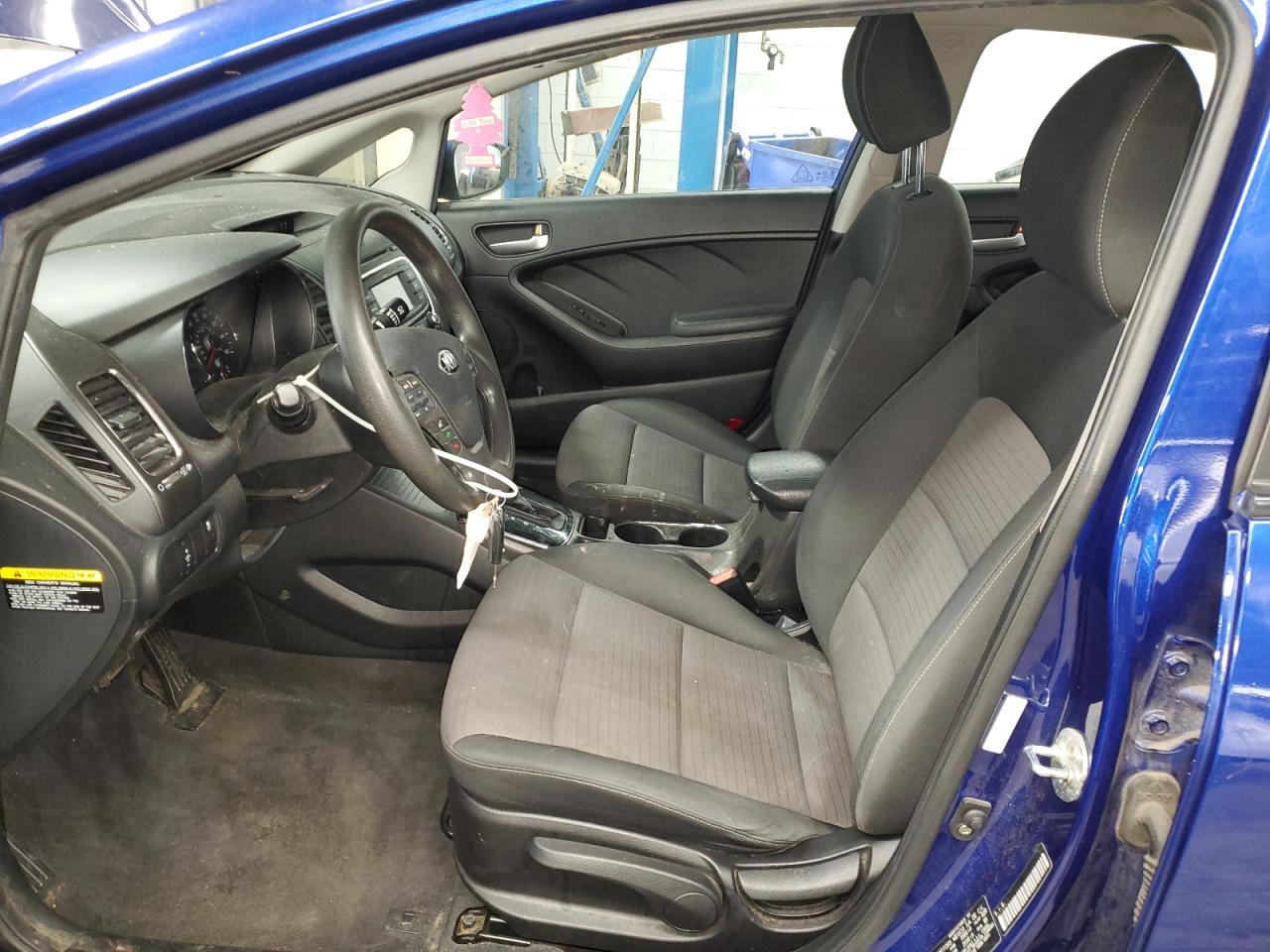 2017 Kia Forte Lx VIN: 3KPFL4A7XHE105457 Lot: 83825075