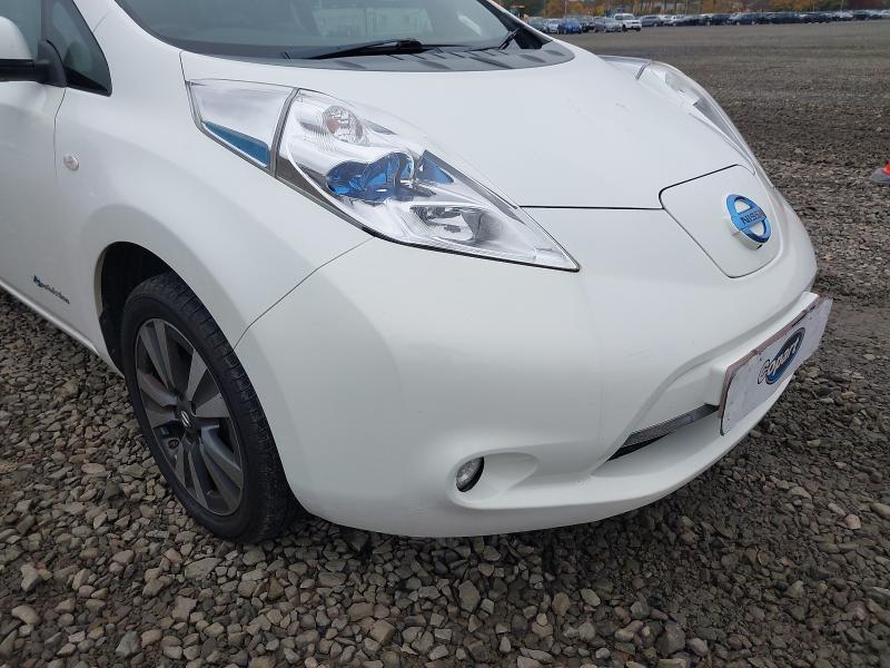 2014 NISSAN LEAF TEKNA 