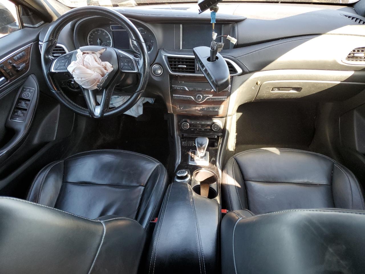 2017 Infiniti Qx30 Base VIN: SJKCH5CP2HA029160 Lot: 90228885