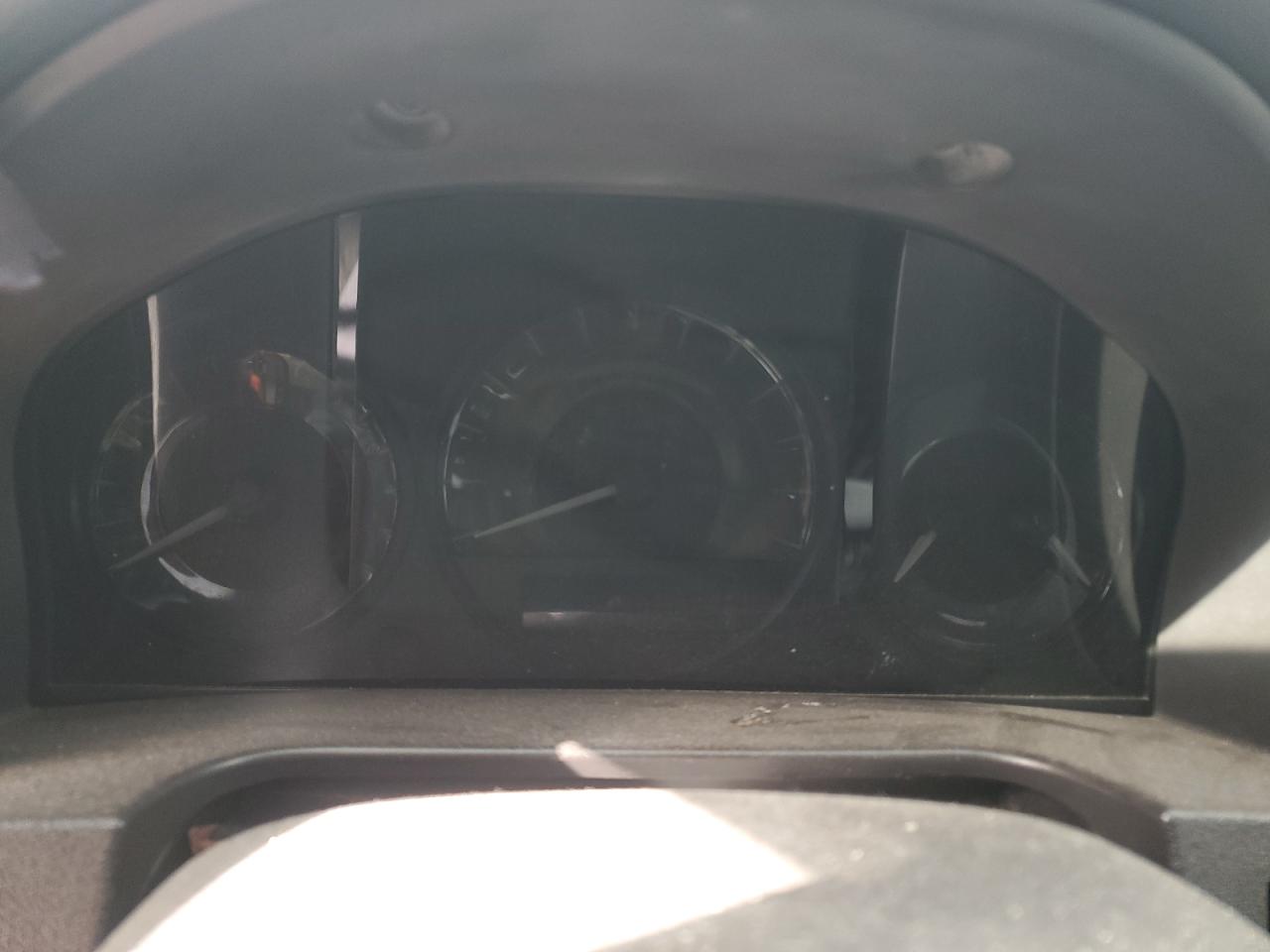 2010 Mercury Milan VIN: 3MEHM0HA3AR665737 Lot: 85699965