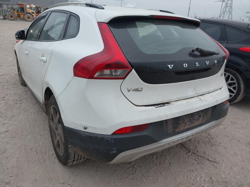 2013 VOLVO V40 D2 CROSS COUNTRY LUX 5DR