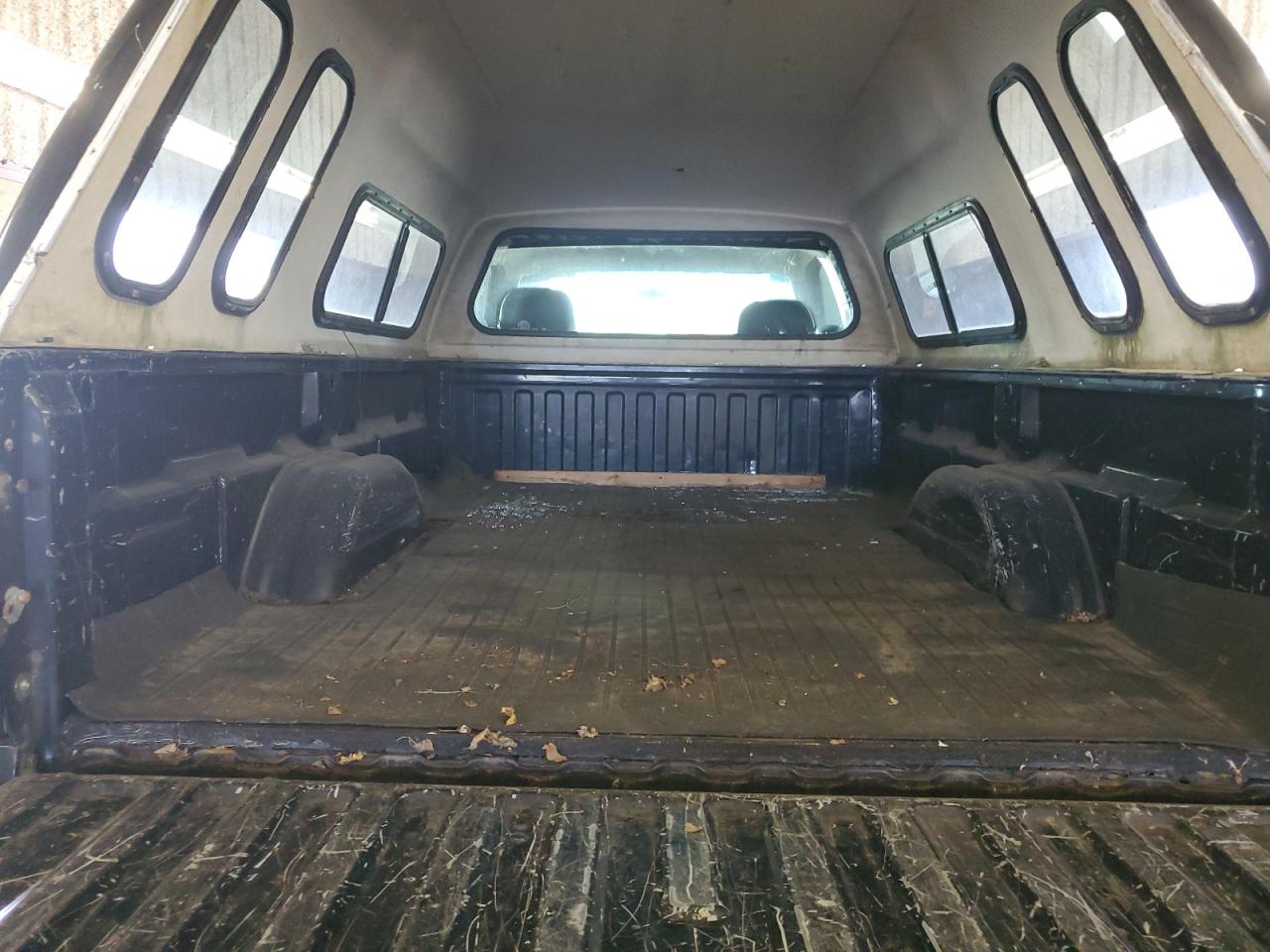 2000 Chevrolet Silverado K1500 VIN: 1GCEK14T8YE428245 Lot: 85153925