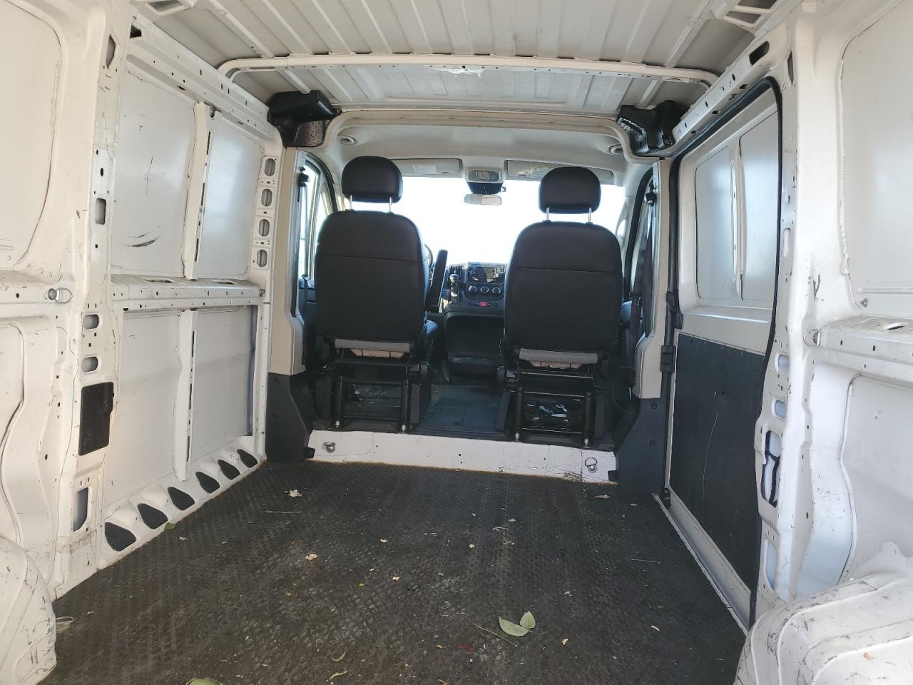 2020 Ram Promaster 1500 1500 Standard VIN: 3C6TRVAG0LE138393 Lot: 86130925