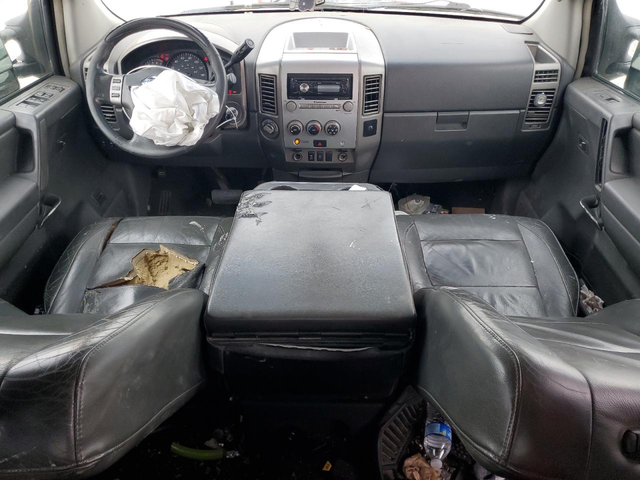 2005 Nissan Titan Xe VIN: 1N6AA07BX5N516592 Lot: 82642195