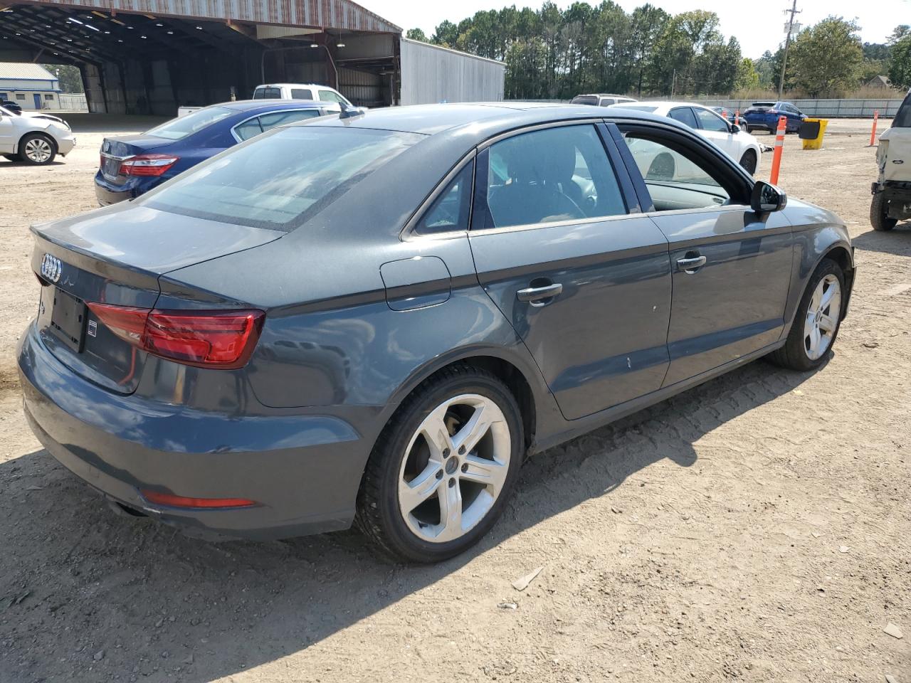 Фото: WAUAUGFF4H1043322