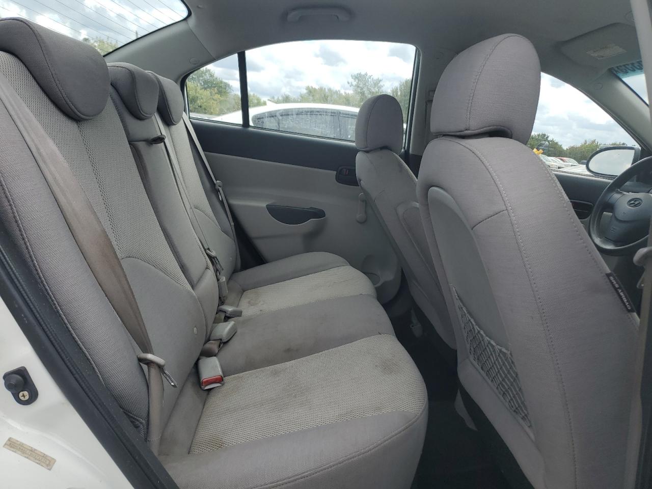 2009 Hyundai Accent Gls VIN: KMHCN46C79U371276 Lot: 85505355