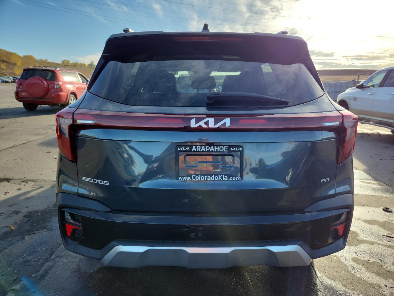 2024 Kia Seltos Sx VIN: KNDETCA77R7576361 Lot: 87113605